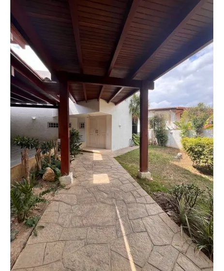 Hermosa Casa En Alquiler, En La Trinidad