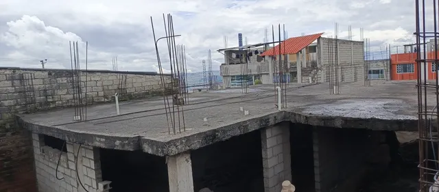 Terreno Al Sur De Quitobarrio Madrigal Construcción 120mts
