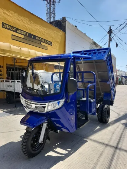 Motocarro Cabinado Natsuki 250 Hidráulico 2024