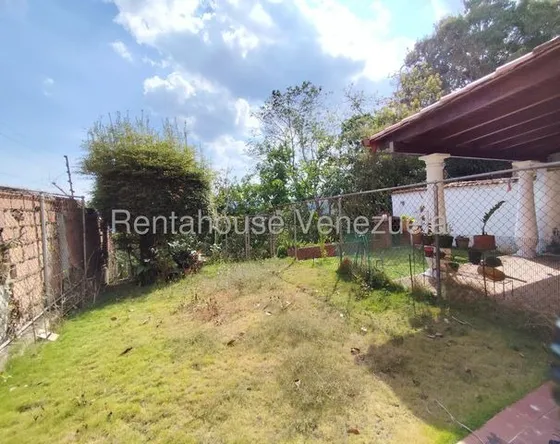 Townhouse En Venta La Union Mls 25-17948