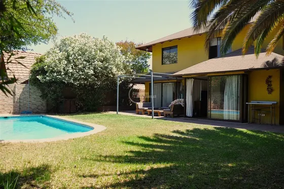 Casa En Venta 6 Dorm. En Peñalolén Tasa 1,9% Novación