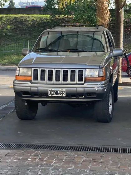 Jeep Grand Cherokee 5.2 V8 Limited