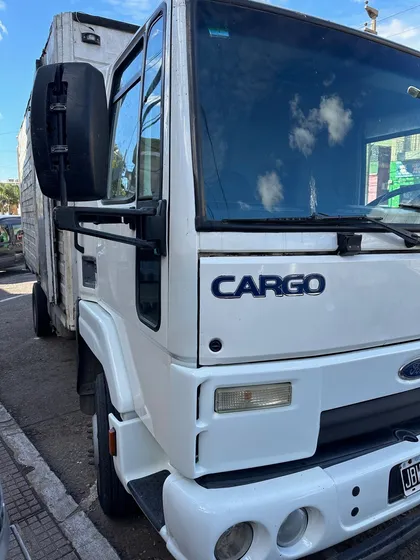 Ford Cargo 915 Motor Cumis