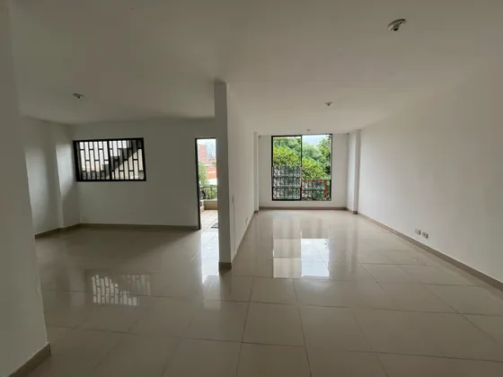 Arriendo Casa Comercial En La Magnolia