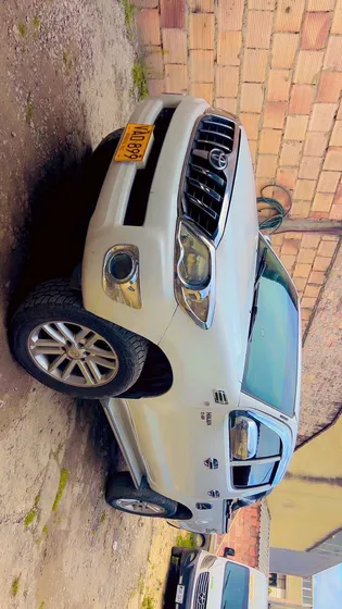 Toyota Hilux 2.5 Imv 4x2