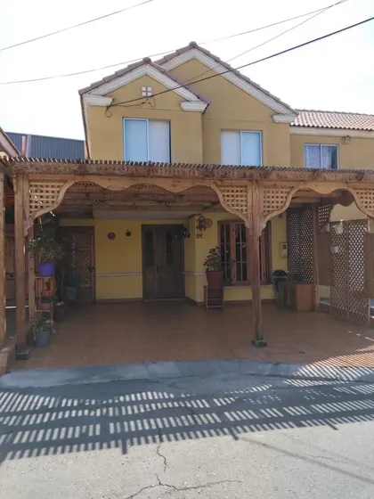 Oportunidad Hermosa Casa En Cond 3d3b