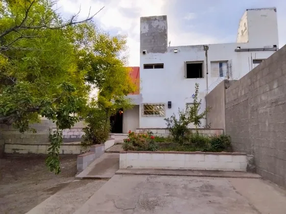 Casa 2 Dormitorios Barrio Pueyrredon