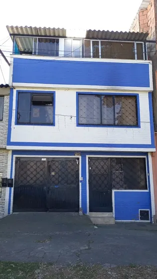 Vendo O Permuto Casa Rentable De Tres Pisos 