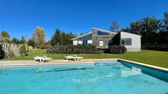 Casa En Venta De 3 Dorm. En Lefun -villarrica.