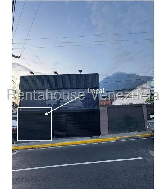 Local Comercial En Alquiler En Los Chorros A Pie De Calle