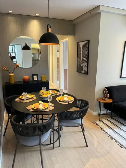 Apartamento 3 Dormitórios Com Varanda. 