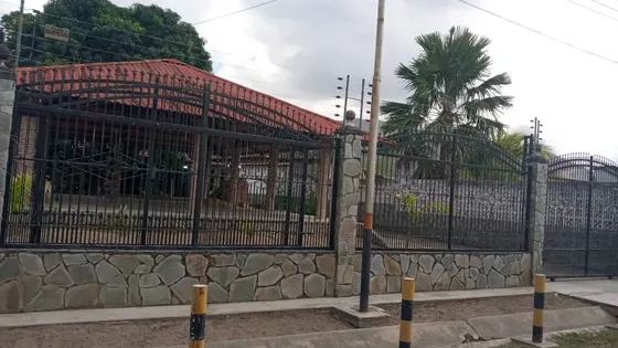 Terreno Con Casa En San Diego (al)