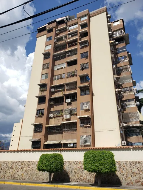 (ig) En Una De Las Mejores Zonas De Maracay, Vendo Funcional Apartamento ¡excelente Zona Para Vivir, Excelente Oportunidad!