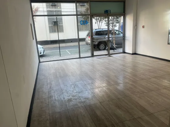 Local Comercial En Calle Campos