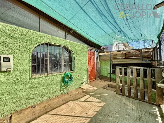 Casa En Venta De 3 Dorm. En Viña Del Mar