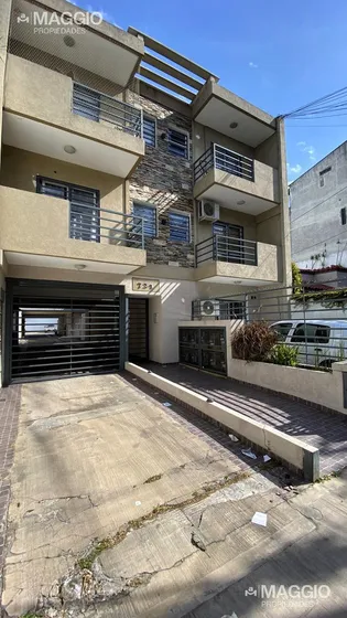 Venta Departmento 2 Ambientes En Ramos Mejia 