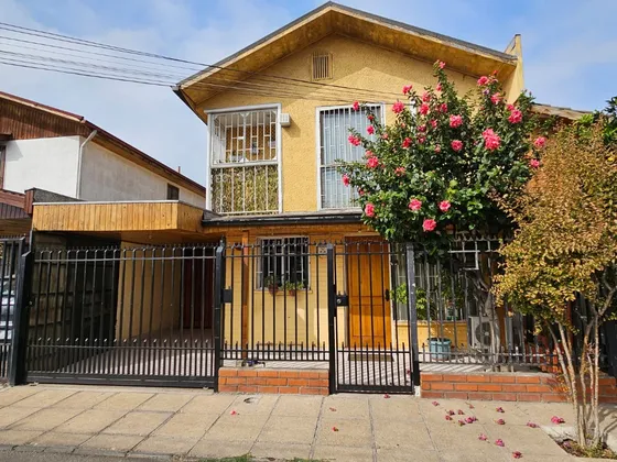 Venta Amplia Casa Paradero 7 1/2 De Pajaritos