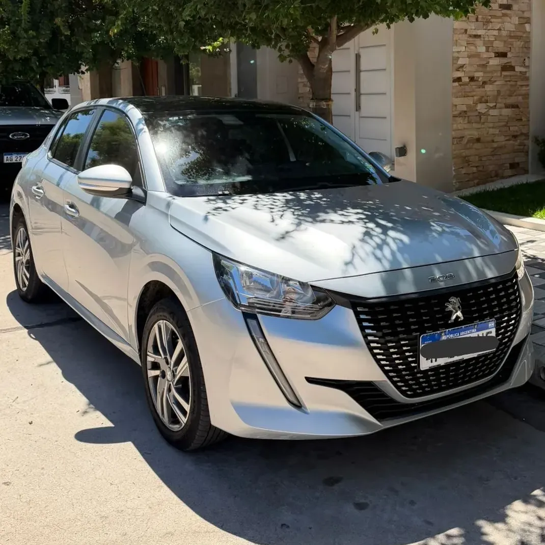 Peugeot 208 1.6 Allure Tiptronic