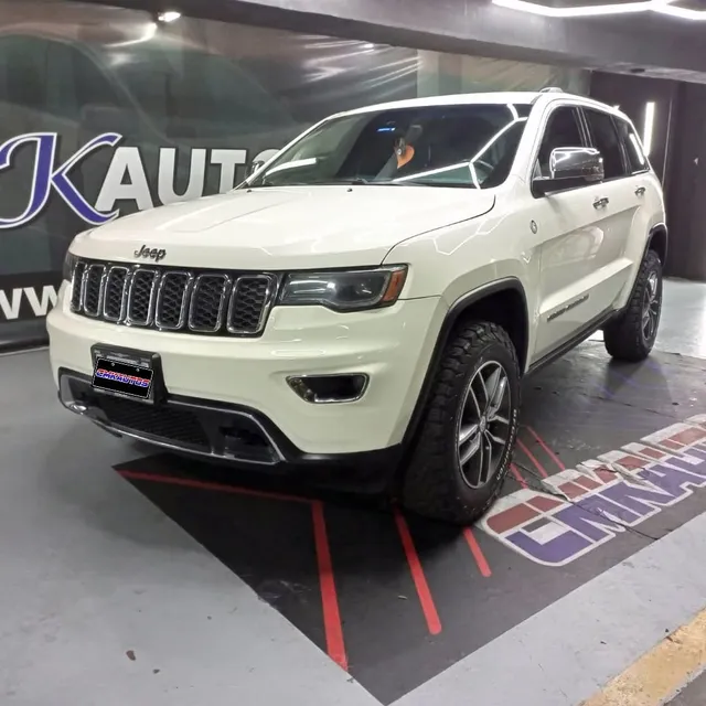 Jeep Grand Cherokee Limited 4g+