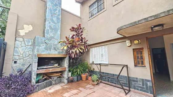 Venta Ph 2 Amb Patio Cochera Sin Exp Gerli Lanus