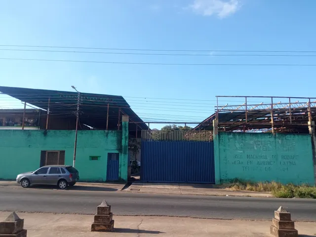 Se Vende Galpón En Carretera Vieja Nueva Valencia Tocuyito Yd