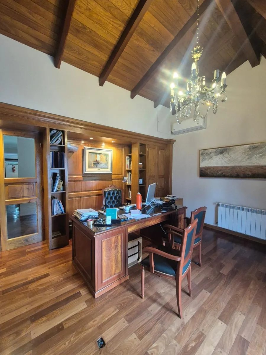 Office for Rent at Deán Funes 300