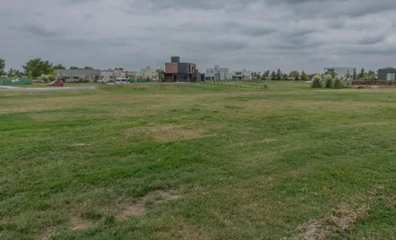 Oportunidad Terreno En El Naudir!!