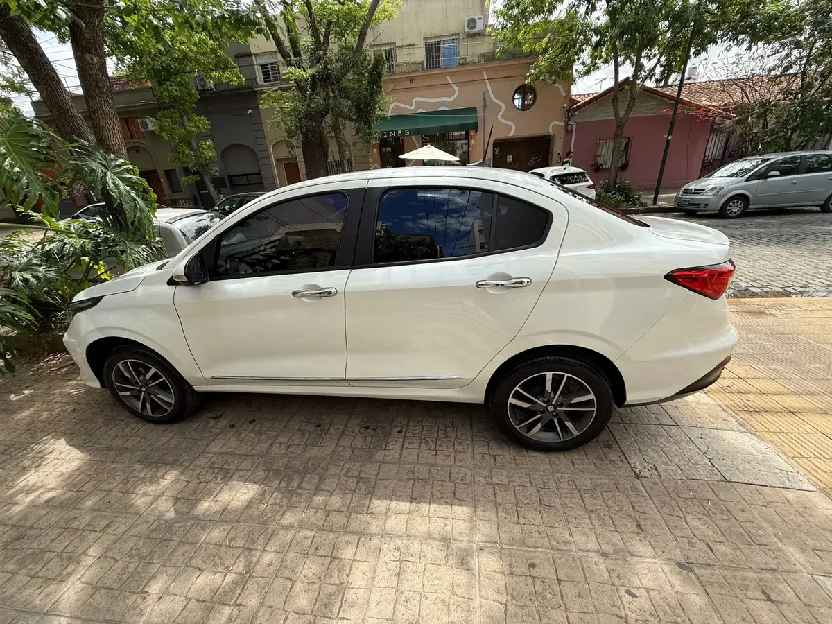 Fiat Cronos 1.3 GSE Precision CVT518486029564661768