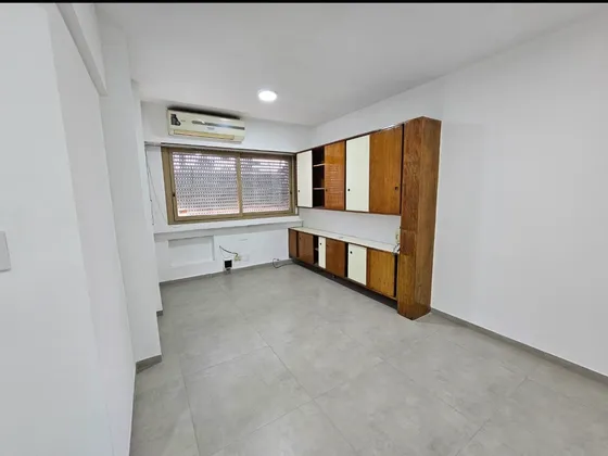 Departamento Solo Uso Profesional 7 Ambientes - Centro De Lanús Oeste