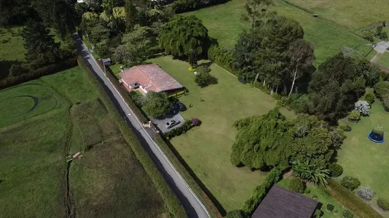 Se Vende Casa Campestre En En Cabeceras De Llano Grande 