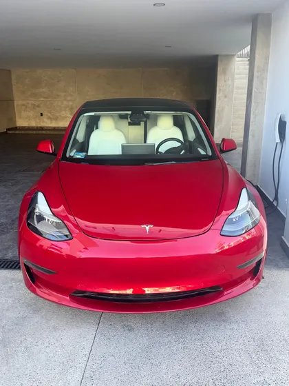 Tesla Model 3 Lounge Range