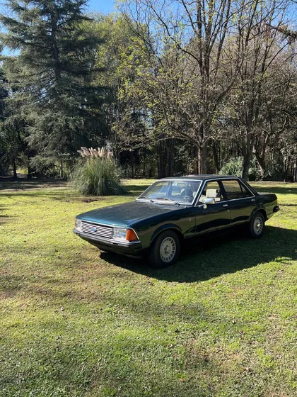 Ford Granada Ghia 2.8 At
