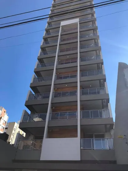 Departamento En Venta - 1 Dormitorios 1 Baño - 42mts2 - Quilmes