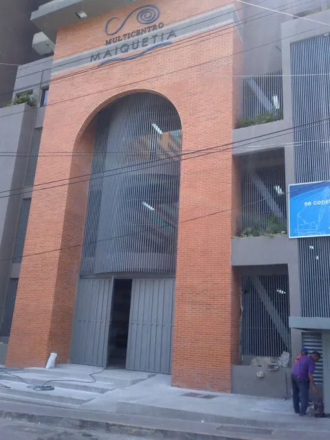 Oficina En Venta. Maiquetia - Estado La Guaira