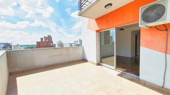 Venta Departamento  Amplio Con Balcón Terraza En Villa Urquiza
