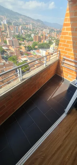Vendo Directo Apartamento Parque La Floresta  Medellin Piso 14 Super Lujoso 