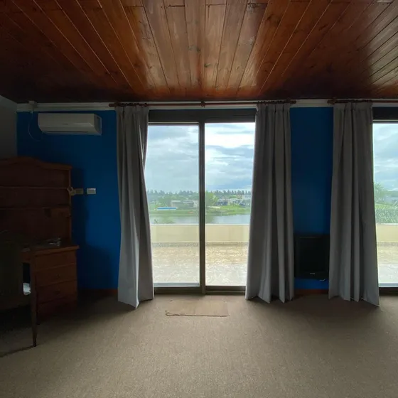 Casa En Venta - 3 Dormitorios 4 Baños - Cochera - 1.000mts2 - Escobar