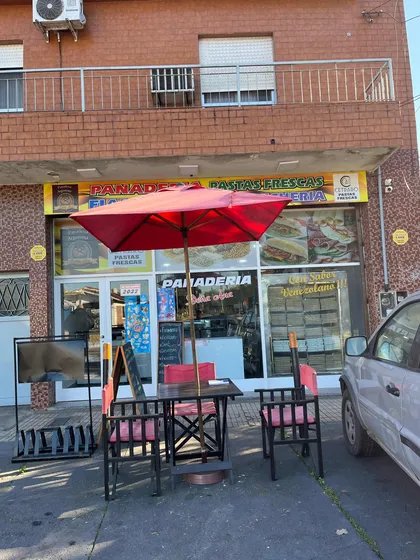 Fondo De Comercio De Panadería José Mármol
