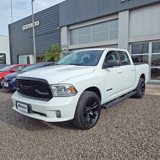 Ram 1500 5.7 Laramie Atx V8