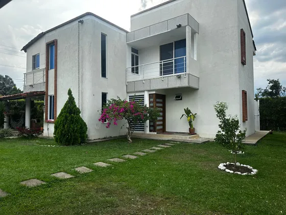 Oportunidad Única  Casa Campestre 813m² Con Zona Social De Lujo