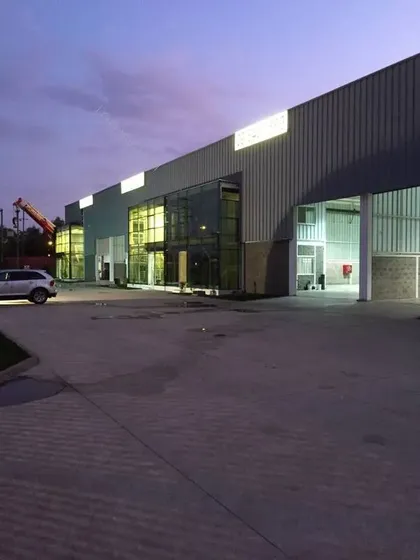 Bodegas 5000 Mts C/oficinas Primera Linea Panam Norte