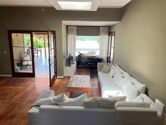 Casa En Venta - 4 Dormitorios 2 Baños - Tigre