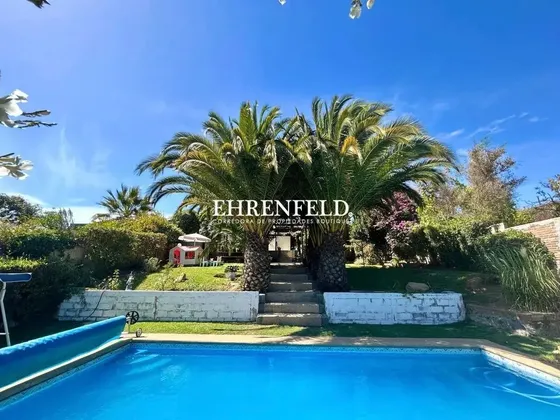 Camilo Henriquez, Quilpué. Casa Con Hermoso Jardín.