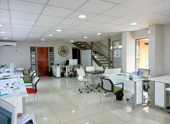 Local, Casa Comercial U Oficina En Príncipe De Gales 40764