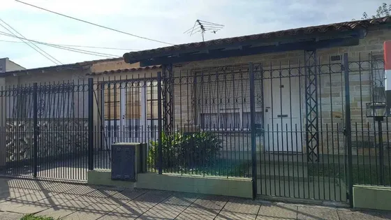 Chalet 3 Ambientes En Venta / Ituzaingo Norte