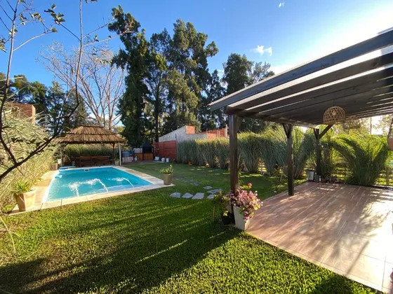 Venta Casa 3 Ambientes Pileta Haras Terraplén 