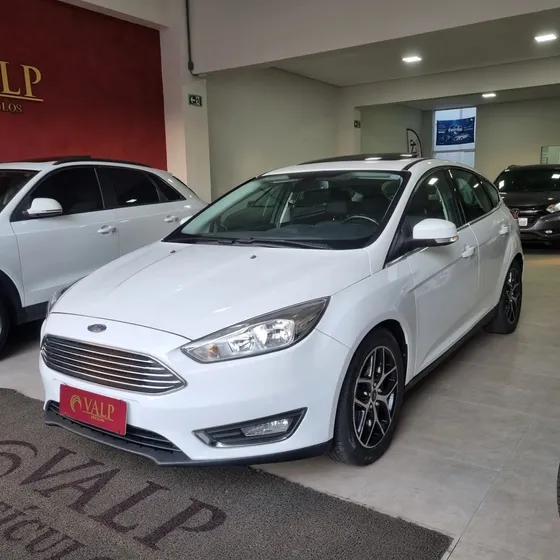 Ford Focus 2.0 Titanium 16v Flex 4p Powershift