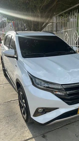 Toyota Rush 1.5 High
