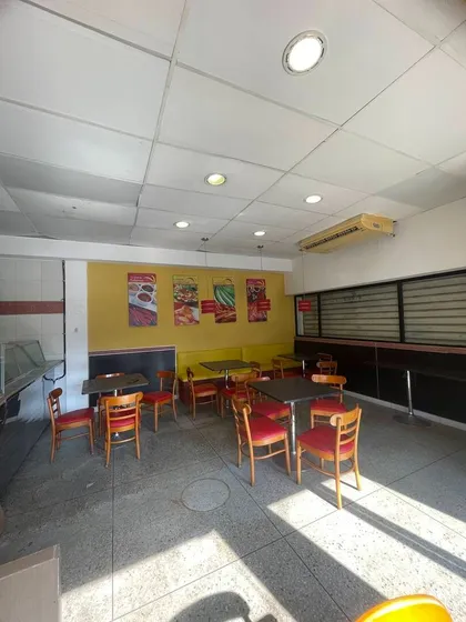 Venta Hermoso Local Comercial De Esquina Centro De Valencia Mp Solo Clientes