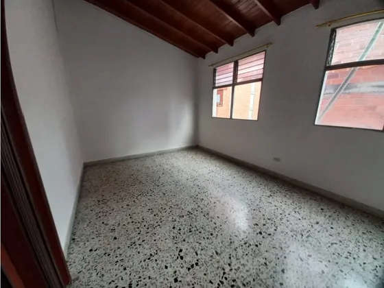 En Laureles Uno De Los Sectores Mas Exclusivos De Medellin